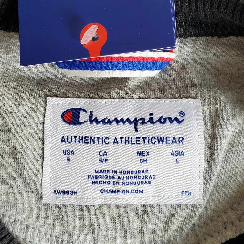 Champion Men's Sweatshirt Size S - Picture 7 of 10